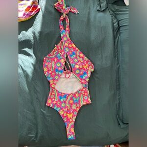 Iheartraves body suit